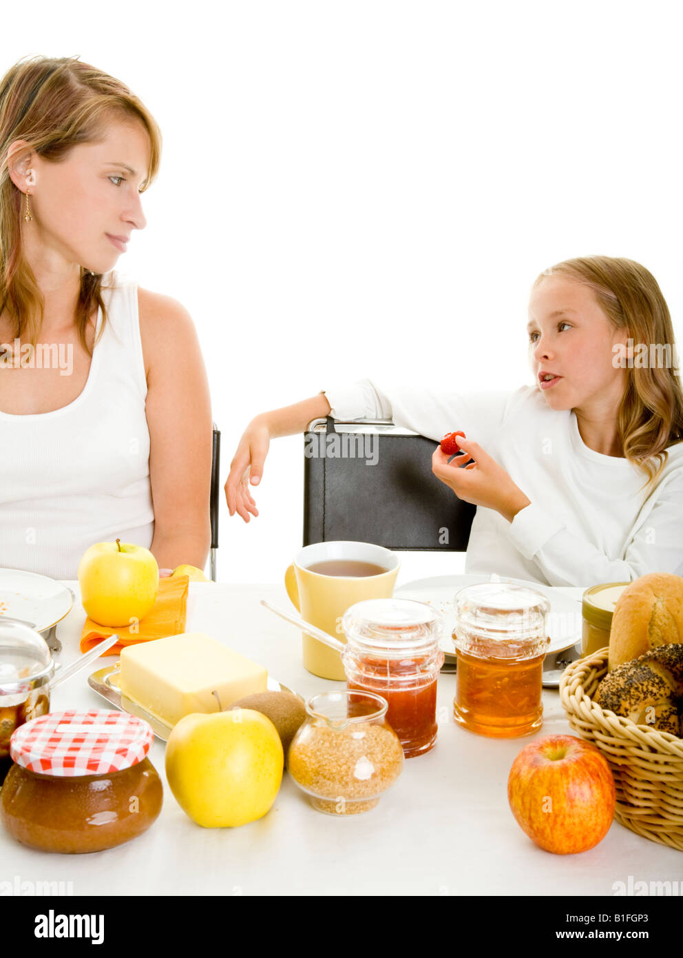 Madre e figlia prima colazione Foto Stock