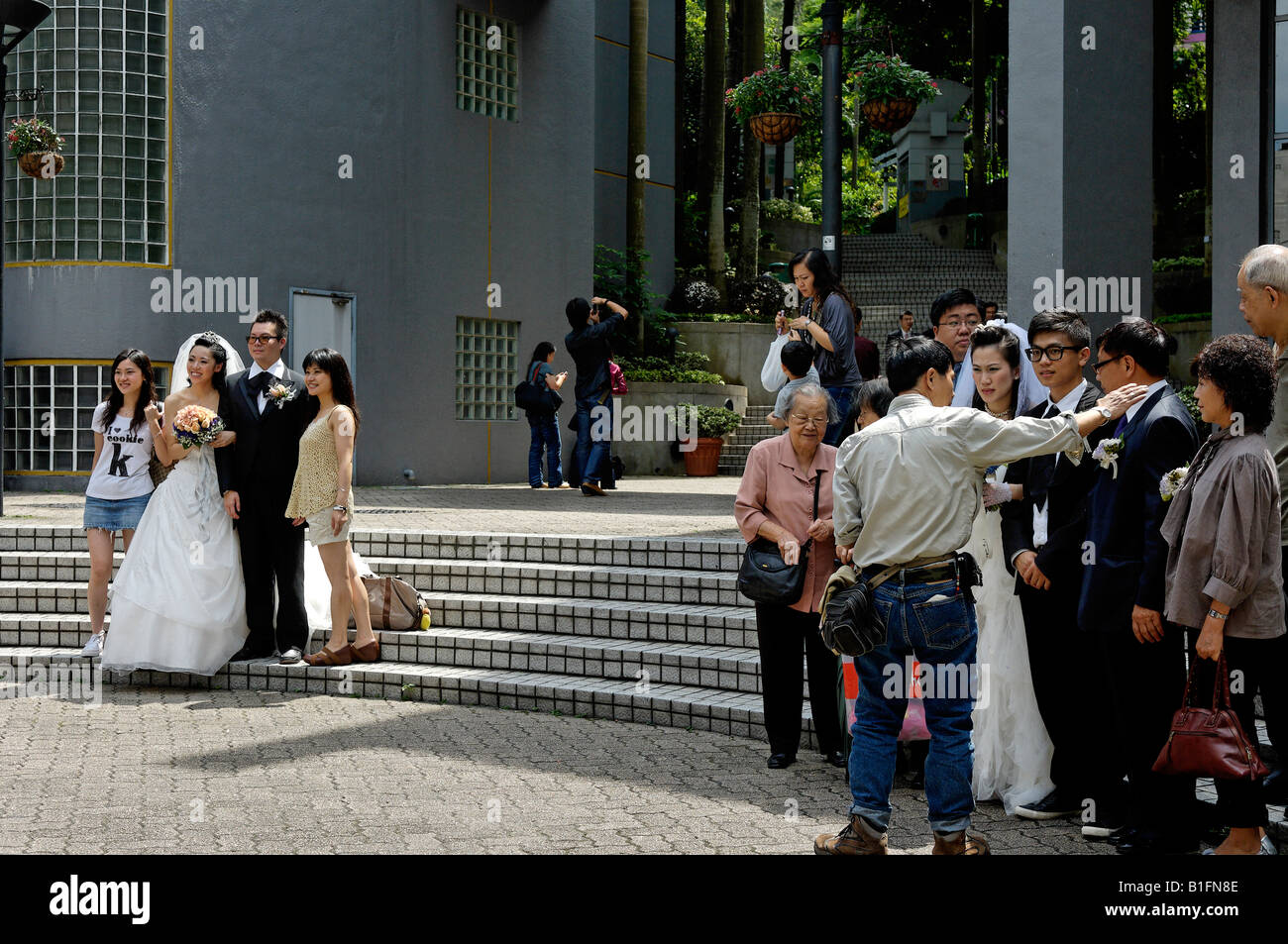 Più feste di matrimonio competere per lo spazio di Hong Kong ogni fine settimana Foto Stock