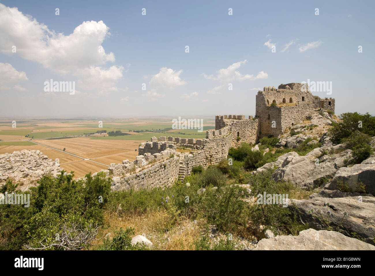 Vista di Yilankale castello bizantino costruito nel 1200 e abbandonato nel 1357, a sud est della Turchia Foto Stock