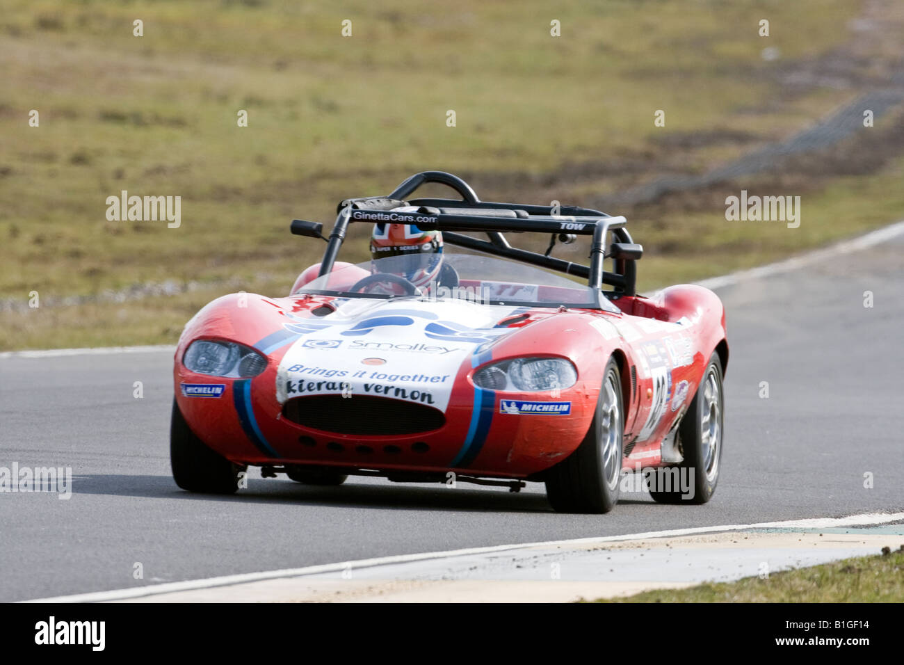 Kieran Vernon la guida G20 in Ginetta Campionato 2008 gara Knockhill Fife Scozia Scotland Foto Stock