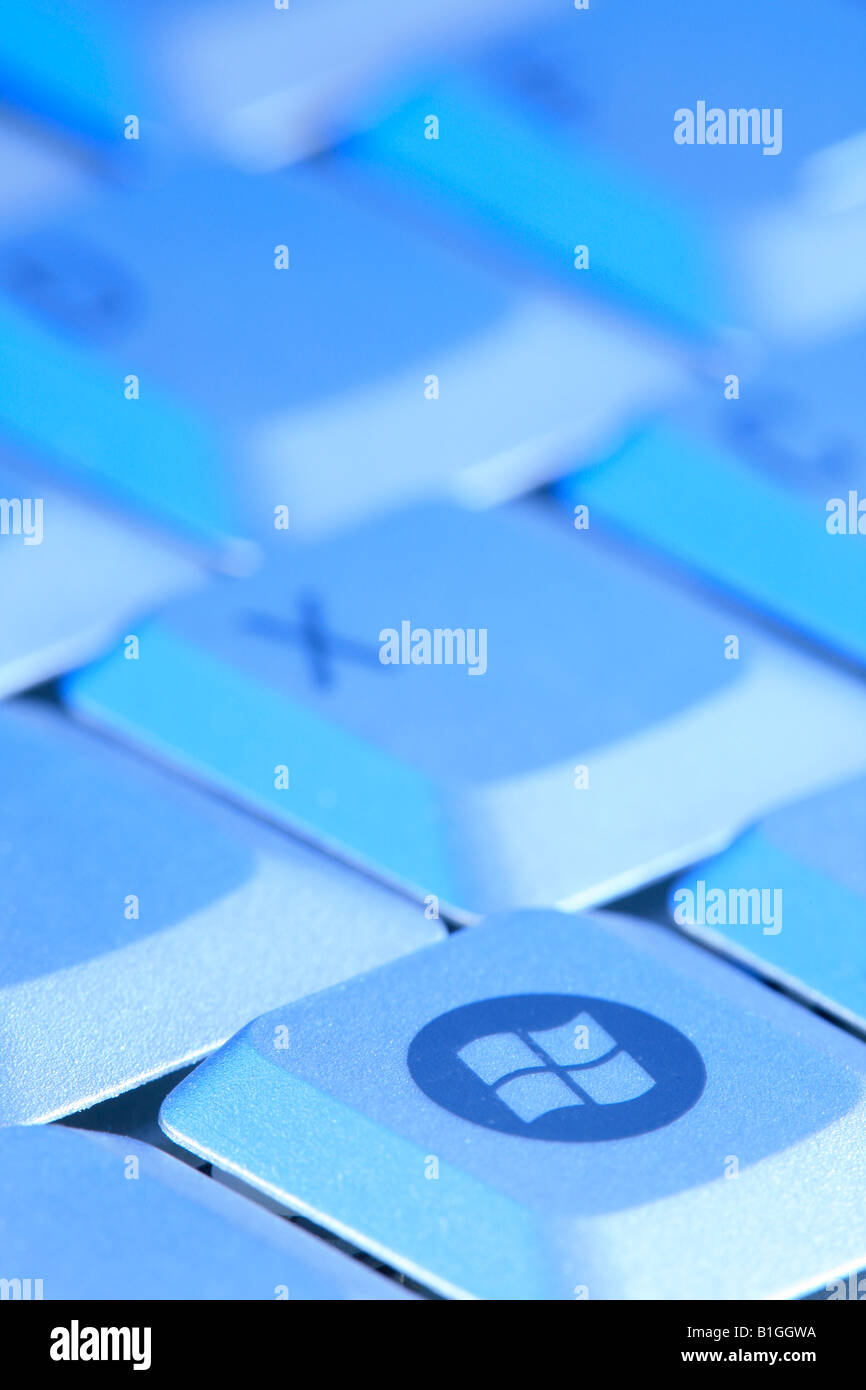 Logo Microsoft sulla tastiera del notebook Foto Stock