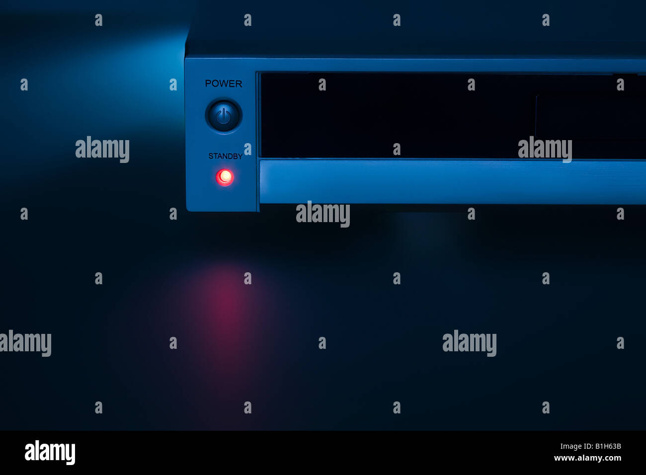 Spia di alimentazione su un lettore di dvd Foto Stock