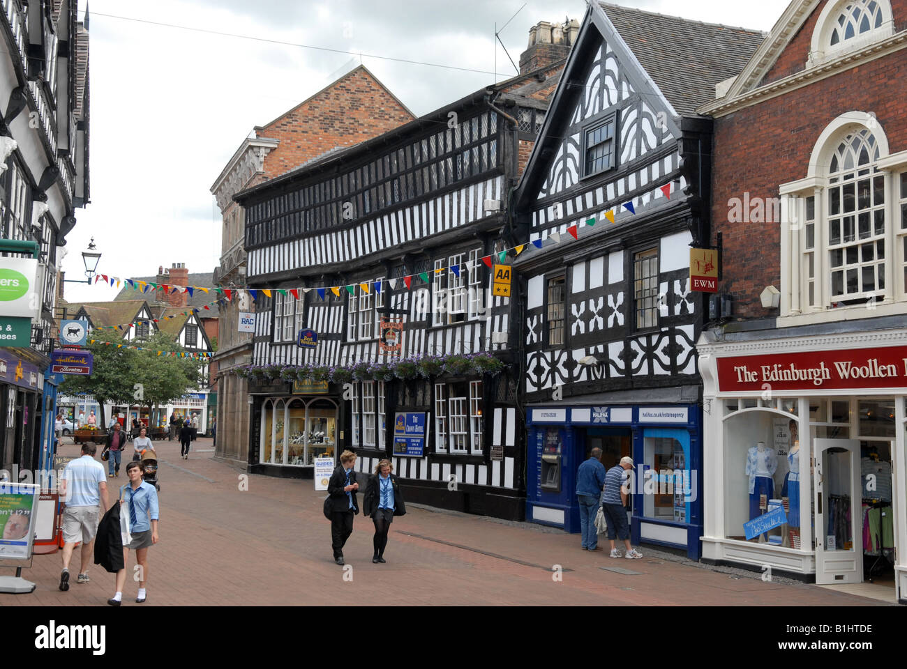 Il Crown Hotel in High Street Nantwich cheshire england Foto Stock