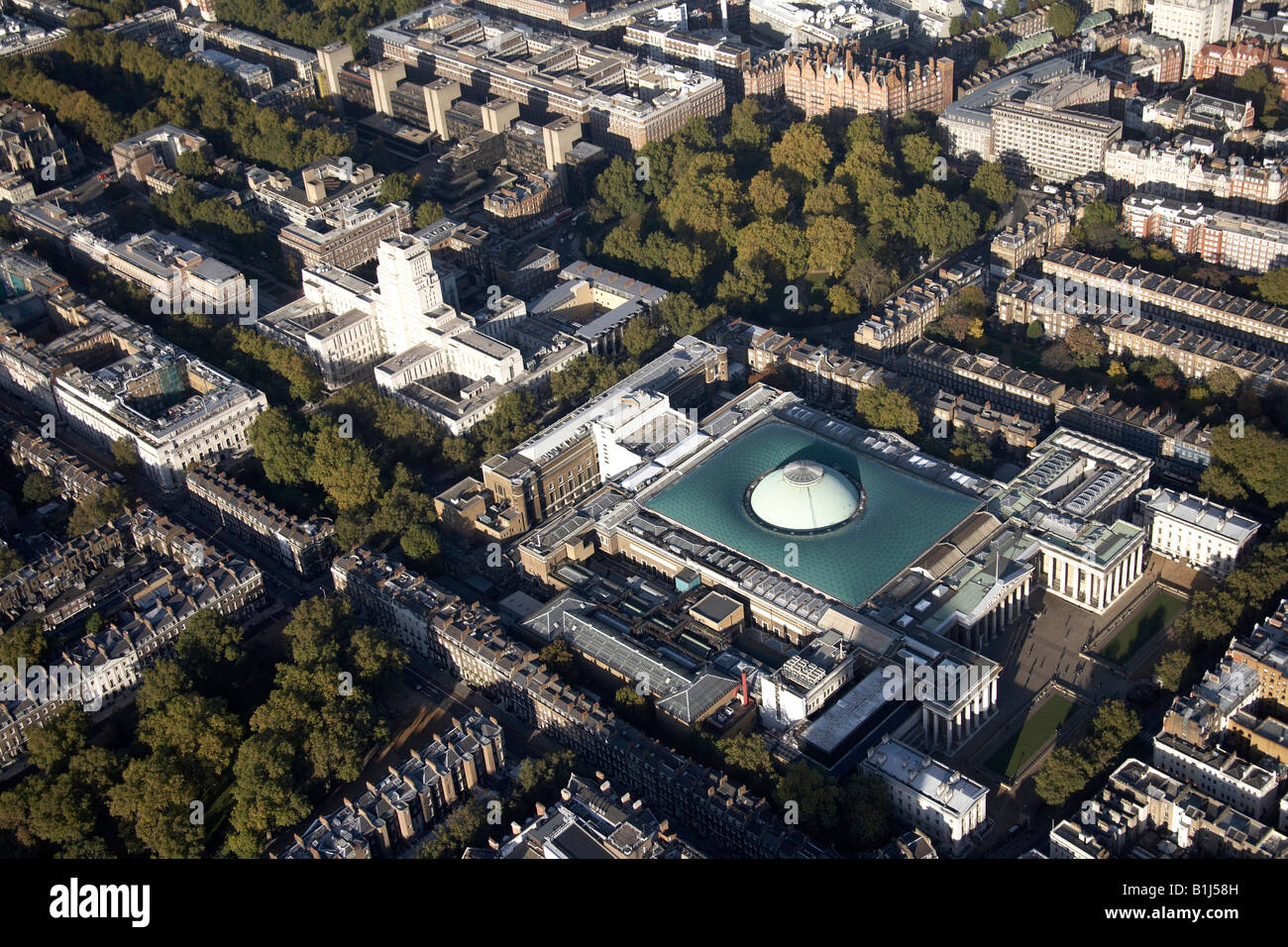Vista aerea a nord del Senato il British Museum e Russell Square Bloomsbury London WC1 England Regno Unito Foto Stock