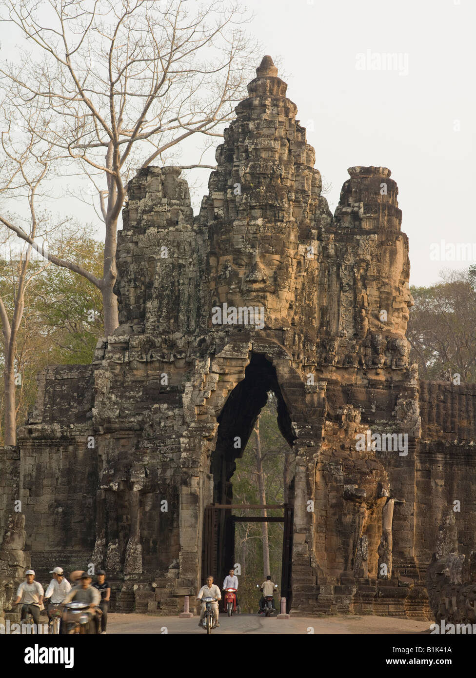 Porta sud, Angkor Thom, Cambogia Foto Stock