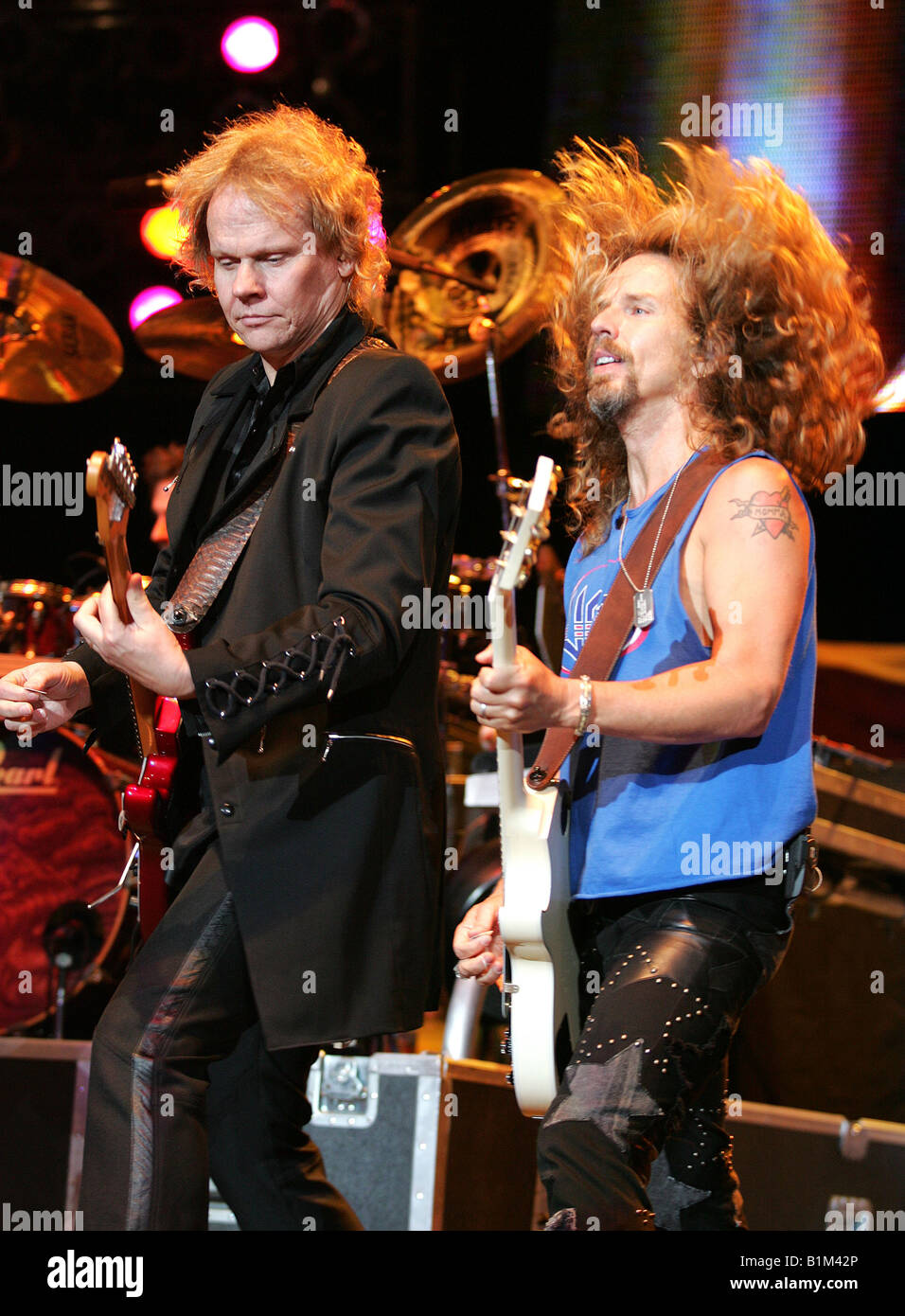 STYX noi del gruppo rock in 2004 con James Young a sinistra e Tommy Shaw Foto Stock