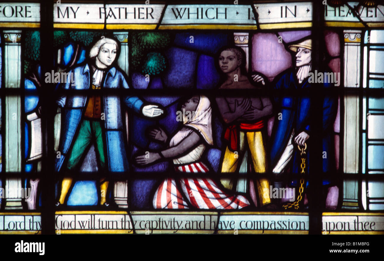 Clapham Londra Inghilterra chiesa della Santa Trinità schiavitù finestra Vetrata William Wilberforce e schiavi Foto Stock