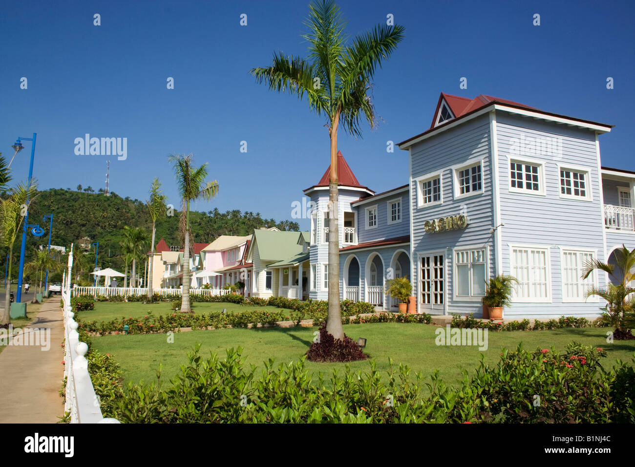 Moderno centro commerciale per i turisti in Samana Repubblica Dominicana Foto Stock