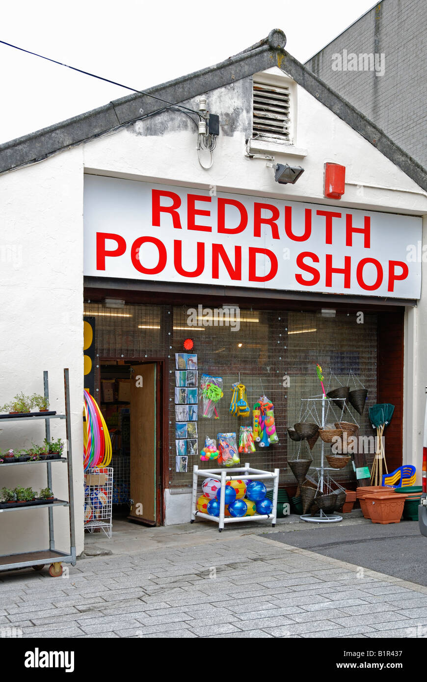 Uno sconto "pound shop" in redruth,cornwall,l'Inghilterra,uk Foto Stock