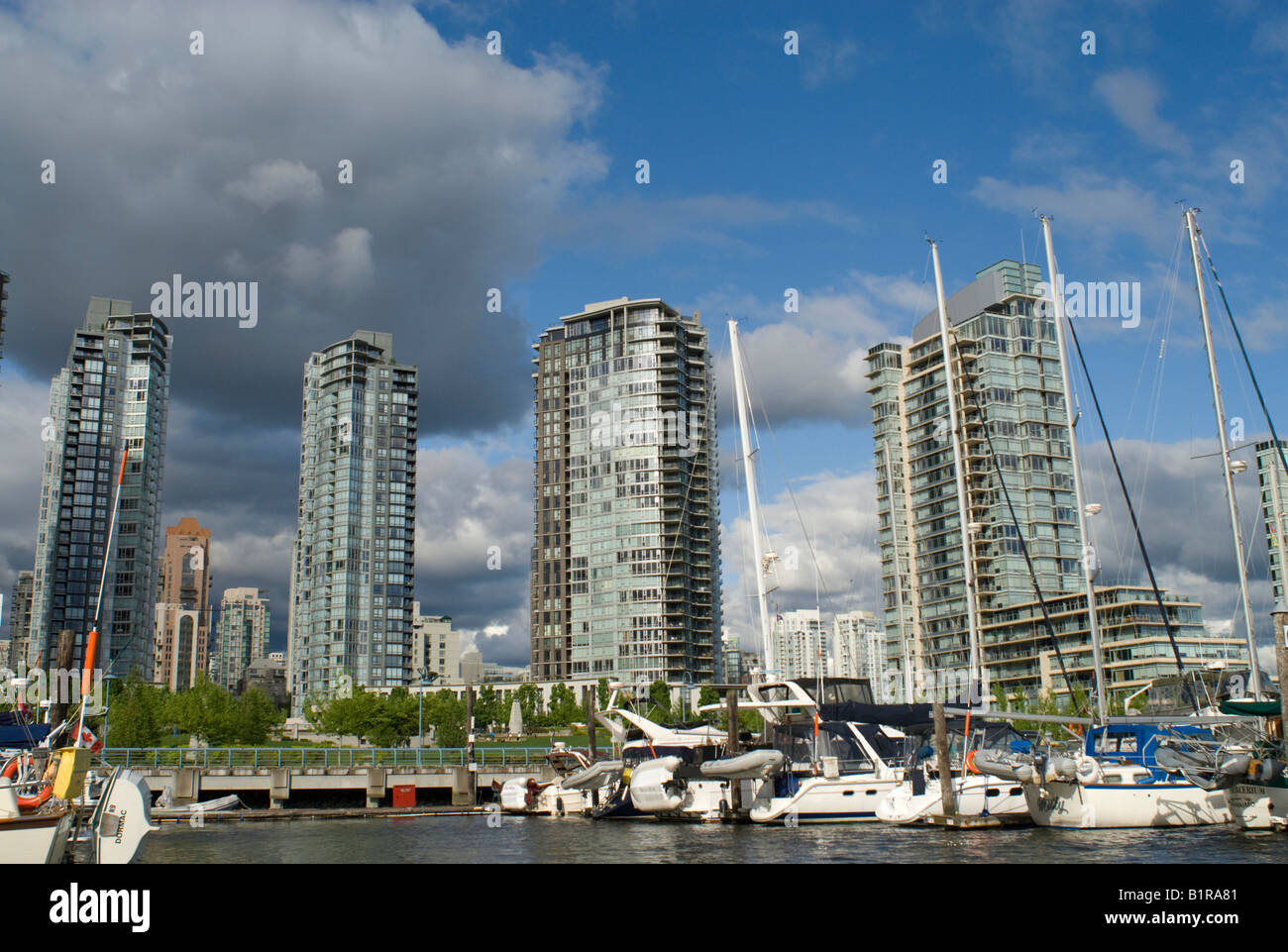 False Creek condominiums sul fiume Fraser in Vancouver British Columbia Foto Stock