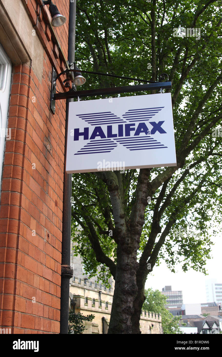 Halifax Bank (HBOS) segno su un r.u. high street Foto Stock