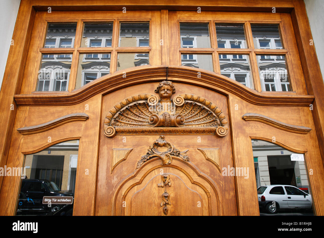 Casa porta di Sedanstrasse 14, Munich-Haidhausen, Alta Baviera, Germania, Europa Foto Stock