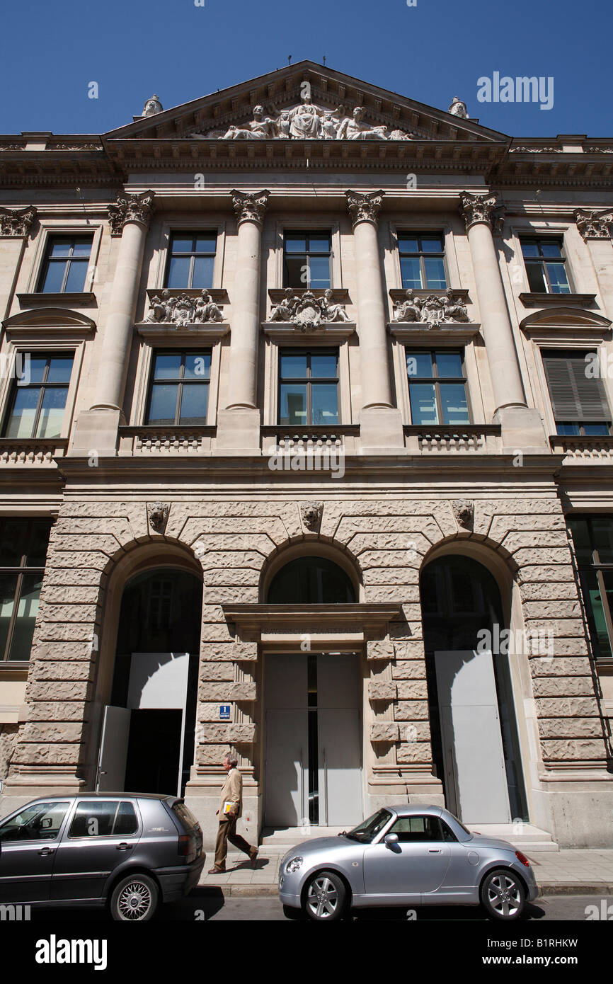 Ex royal bavarese e banca statale, Kardinal-Faulhaber-Strasse 1, Monaco di Baviera, Baviera, Germania, Europa Foto Stock