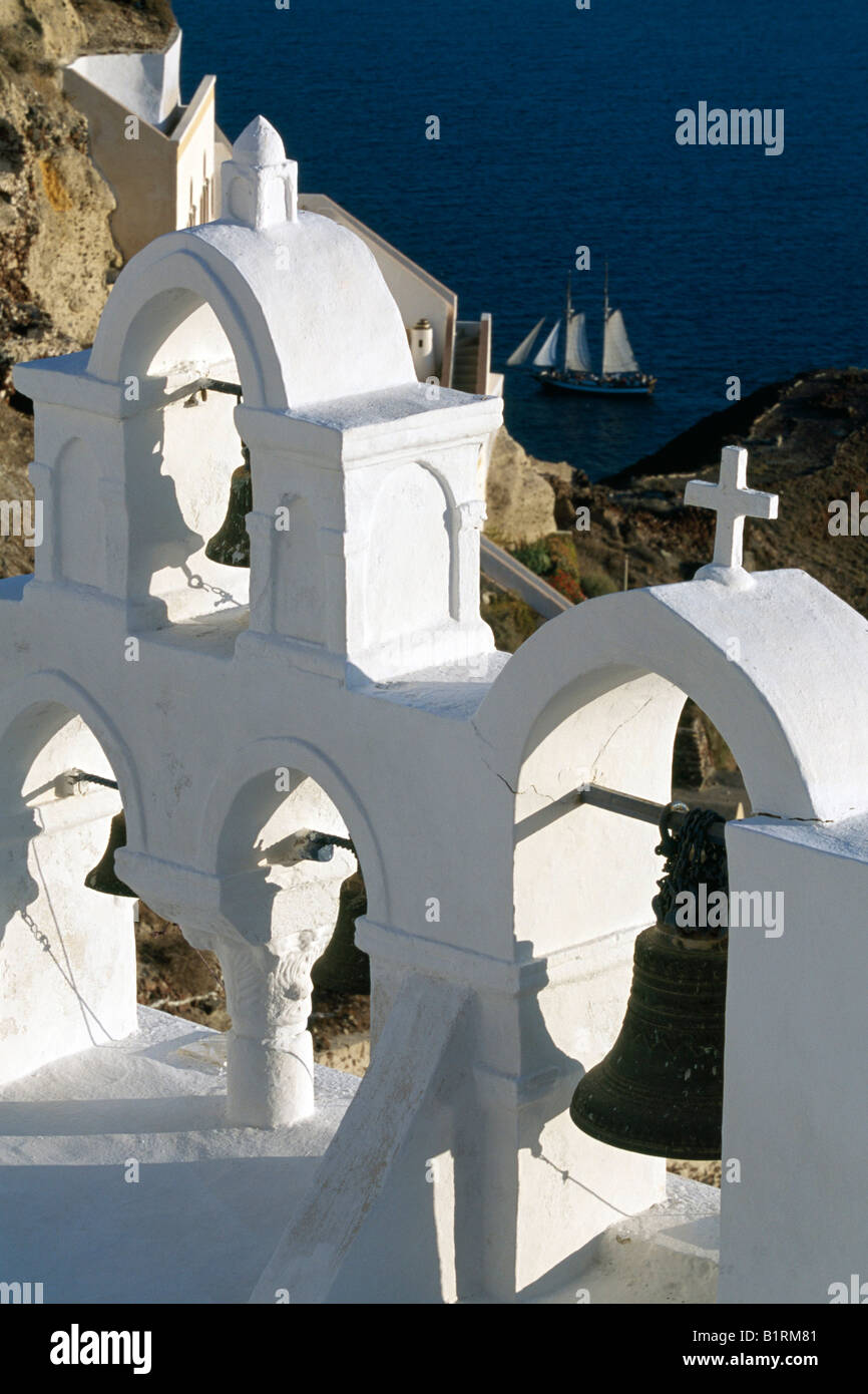 La chiesa, Oia, Santorini, Cicladi Grecia Foto Stock