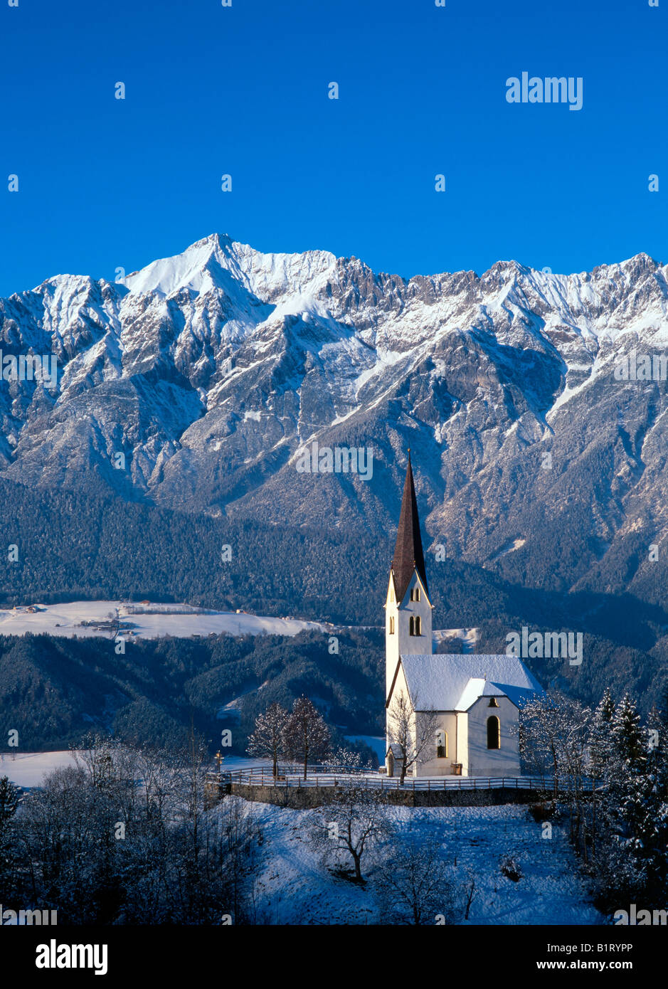 Chiesa di San Pietro, Weerberg, Tirolo, Austria, Europa Foto Stock