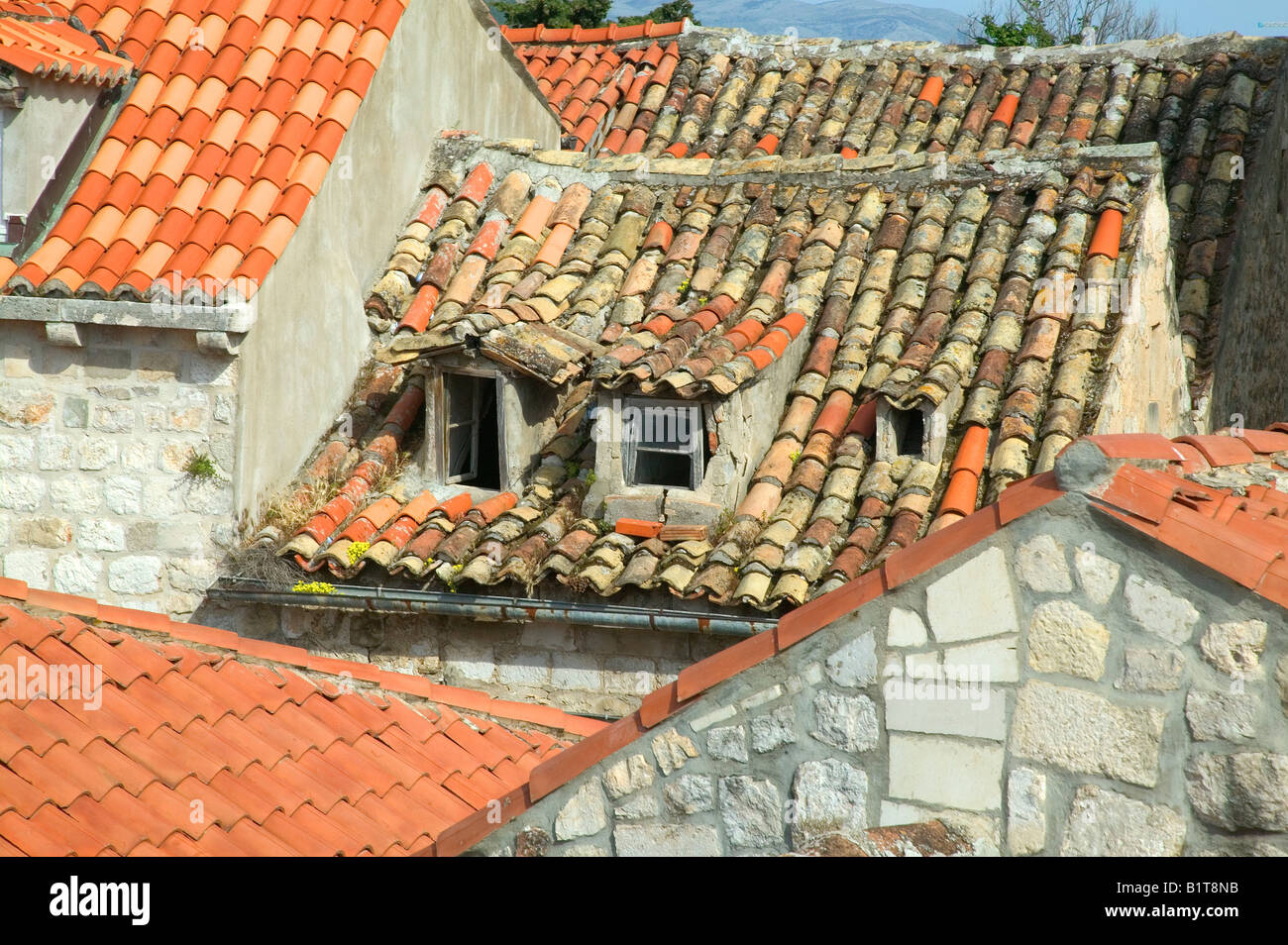Tetti di terracotta, paese vecchio di Dubrovnik, Croazia Foto Stock