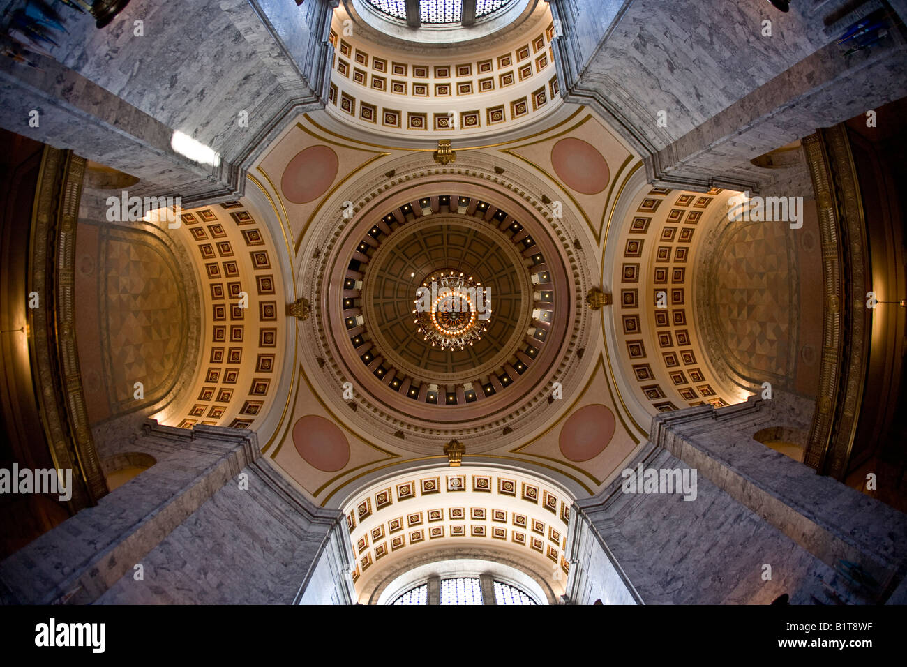 Interno della rotunda dello Stato di Washington edificio legislativo nella città di Olympia progettato da Walter Wilder e Harry White Foto Stock