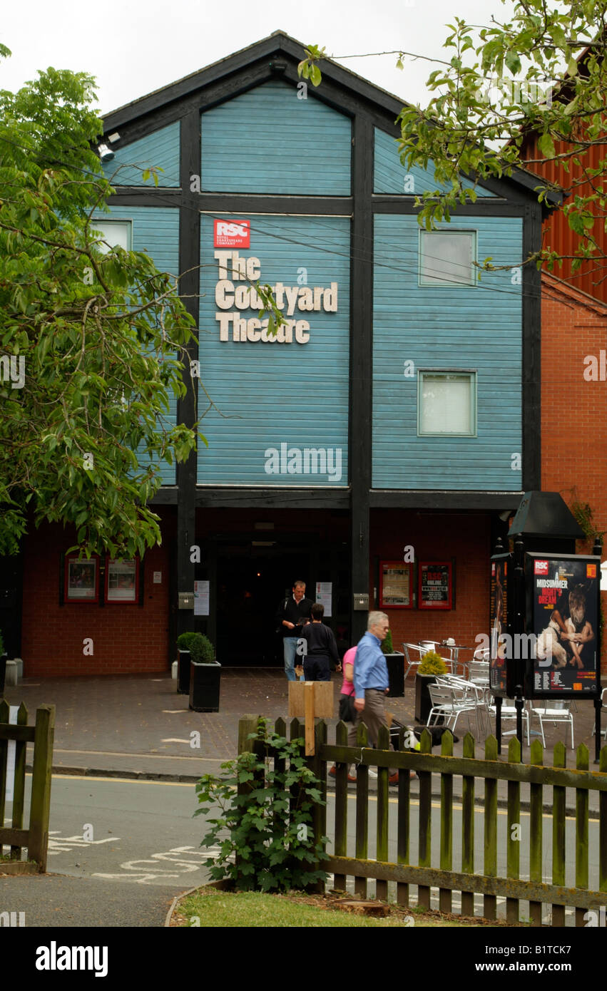 Courtyard Theatre RSC Royal Shakespeare Company a Stratford upon Avon Inghilterra REGNO UNITO Foto Stock
