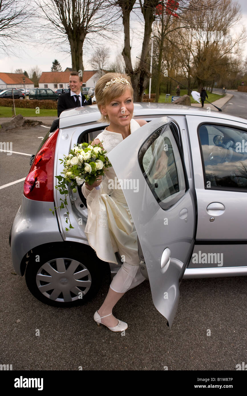 Verde Limousine per matrimoni Foto Stock