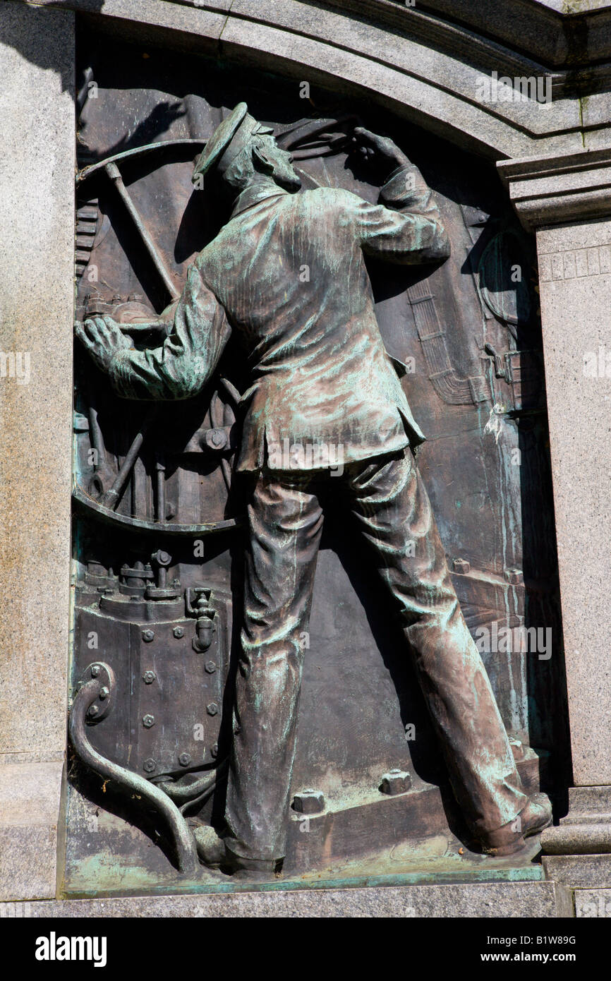 Chiusura del RMS Titanic ingegneri Memorial nel centro città di Southampton Hampshire Inghilterra Foto Stock