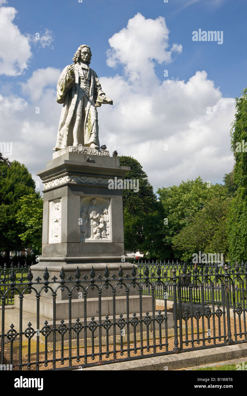 Statua di Isaac Watts in watt Park Il centro città di Southampton Hampshire Inghilterra Foto Stock