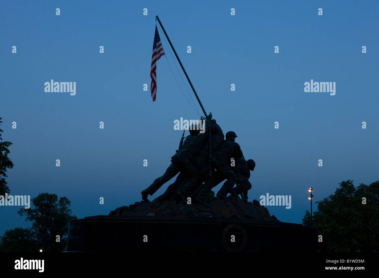 Il Marine Corps War Memorial è un sacrario militare statua situata nei pressi del Cimitero di Arlington Arlington Virginia STATI UNITI D'AMERICA Foto Stock