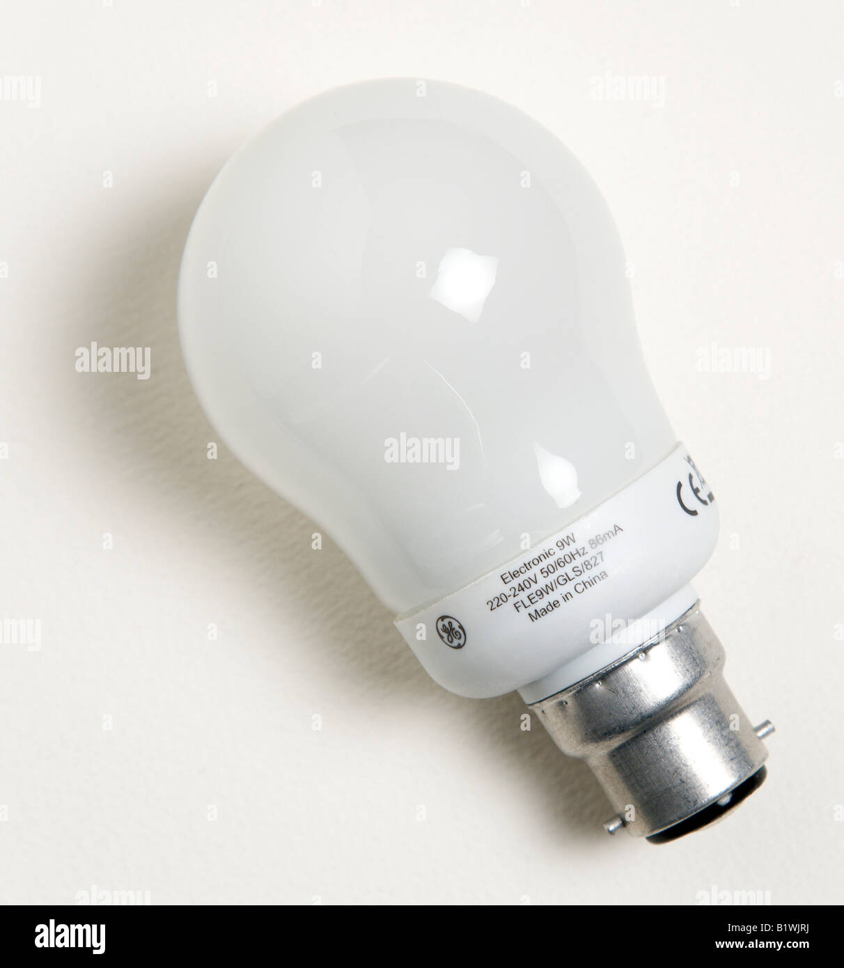 Alimentazione luce elettrica 9 watt a basso wattaggio a lunga durata della lampadina elettrica Foto Stock