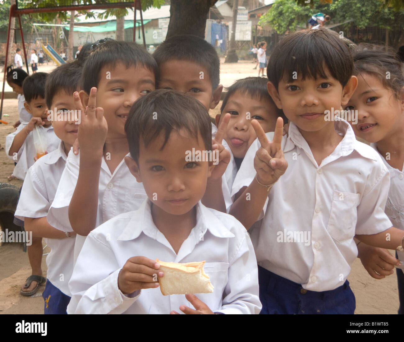 Allievi delle scuole elementari, Siam Reap, Cambogia Foto Stock