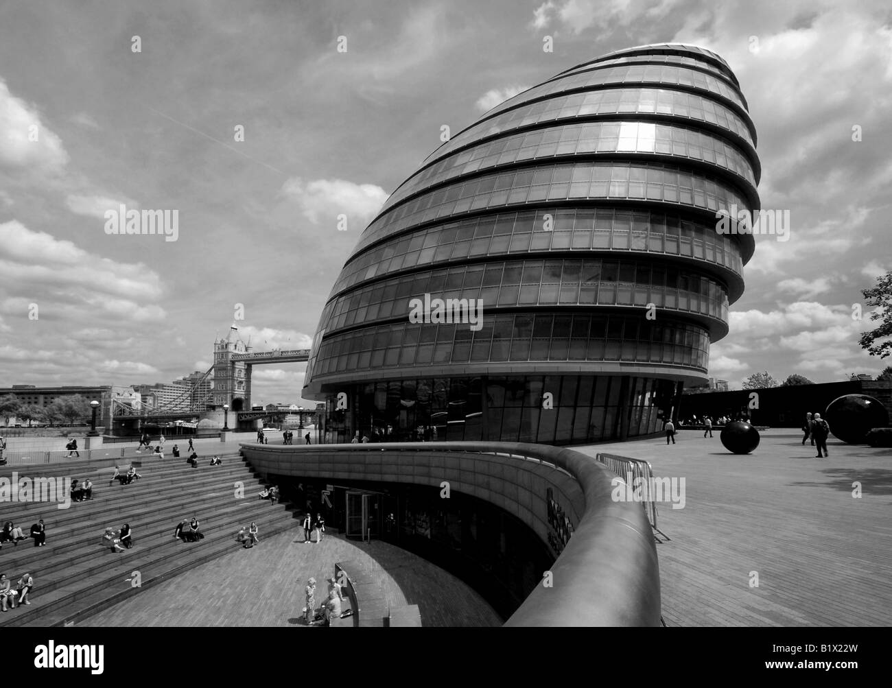 Municipio di Londra in bianco e nero in orizzontale (verticale versione disponibile) Foto Stock