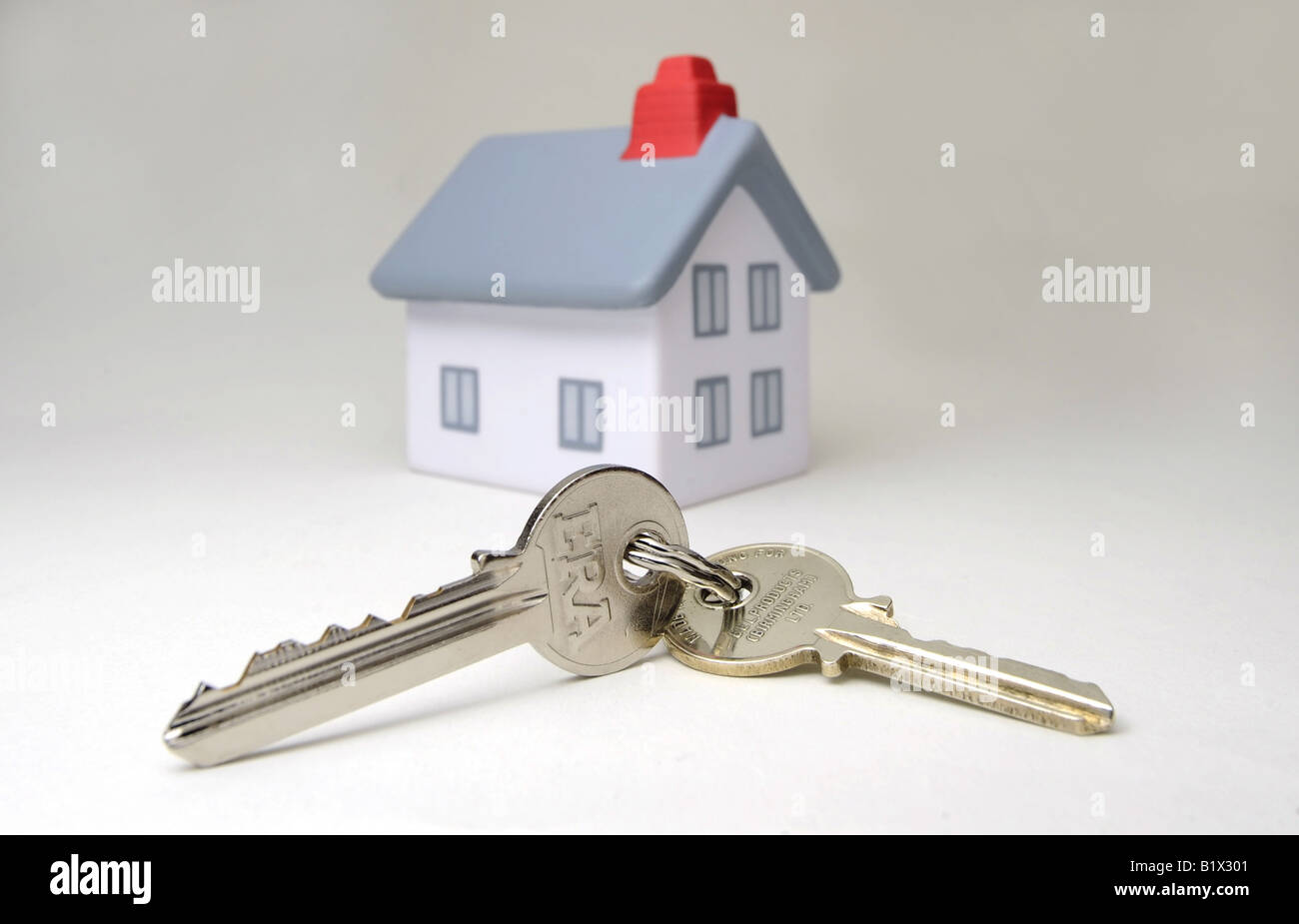 Modello di casa con sportello frontale TASTI,UK,British. Foto Stock