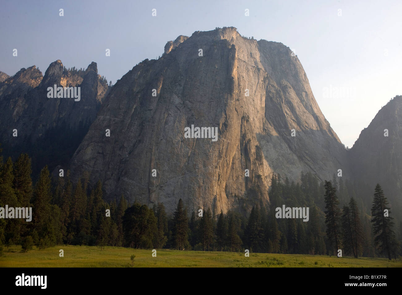 El Capitan, Yosemite National Park, California, Stati Uniti d'America. Foto Stock