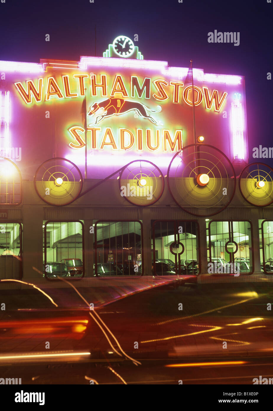 Lo stadio Walthamstow Greyhound Racing cane via East End di Londra Inghilterra REGNO UNITO Foto Stock