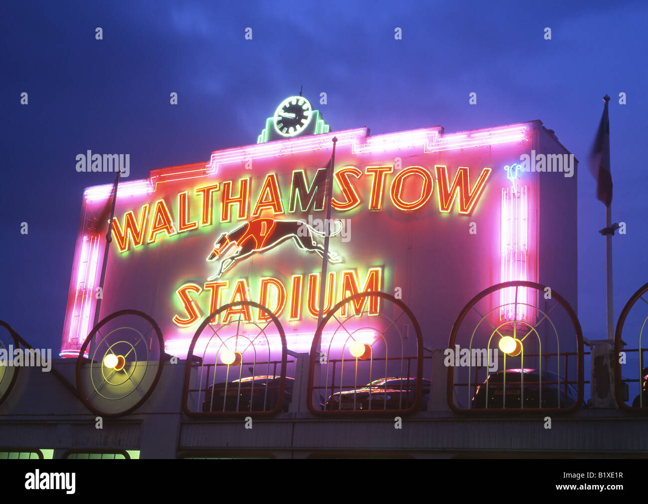 Lo stadio Walthamstow Greyhound Racing cane via East End di Londra Inghilterra REGNO UNITO Foto Stock