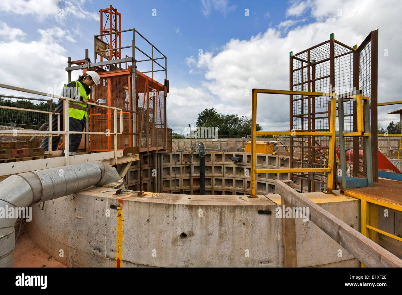 Gasdotto installazione attraverso un tunnel sotto il fiume Exe Devon Foto Stock