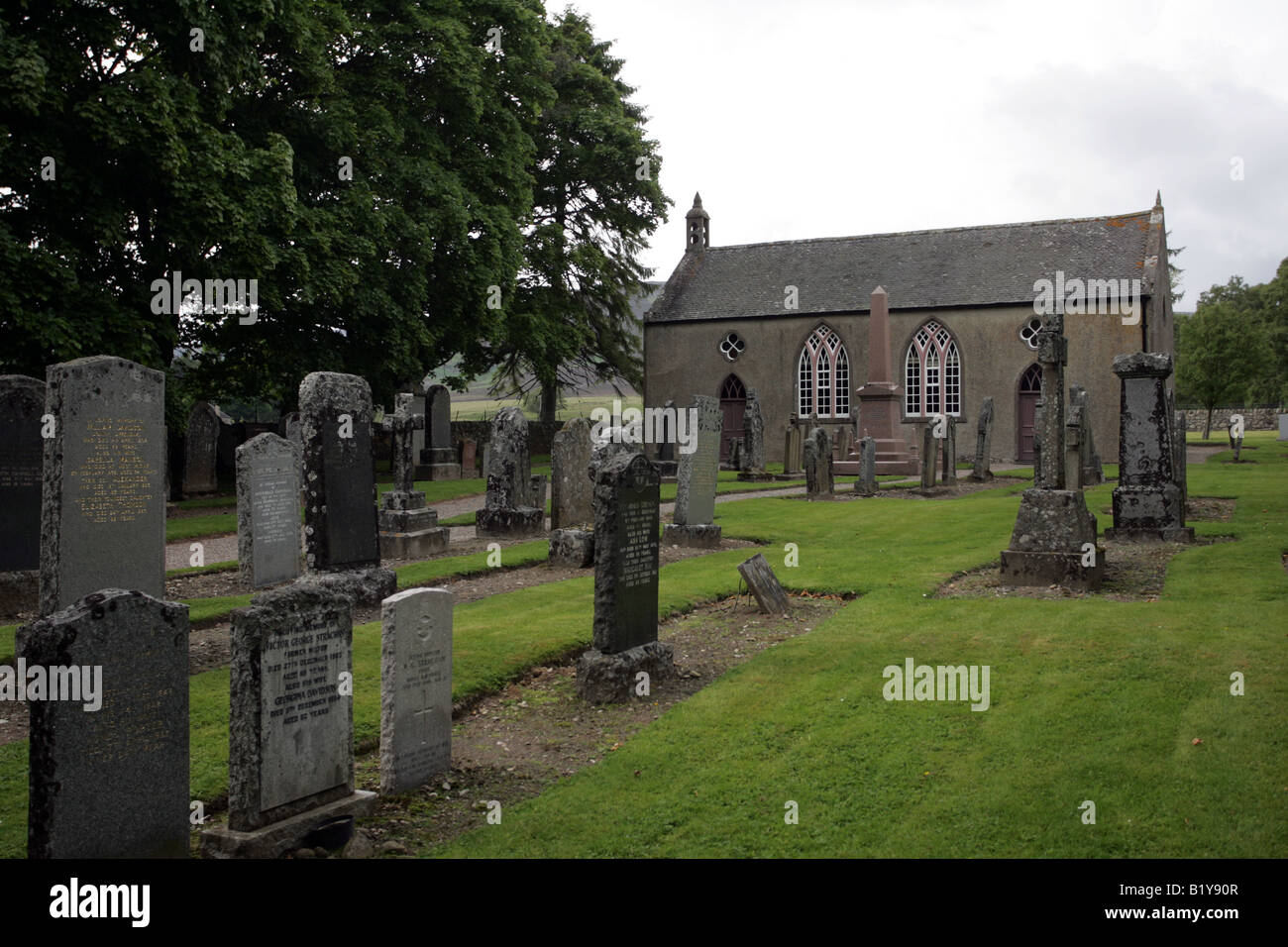 Lochlee Chiesa Parrocchiale vicino al castello di Invermark a Glen Esk, Angus, Scotland, Regno Unito Foto Stock