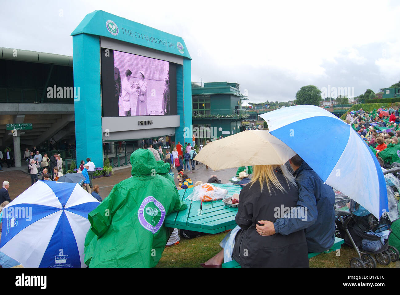 Ritardo di pioggia sul Mount Murray, ai campionati di Wimbledon, Merton Borough, Greater London, England, Regno Unito Foto Stock