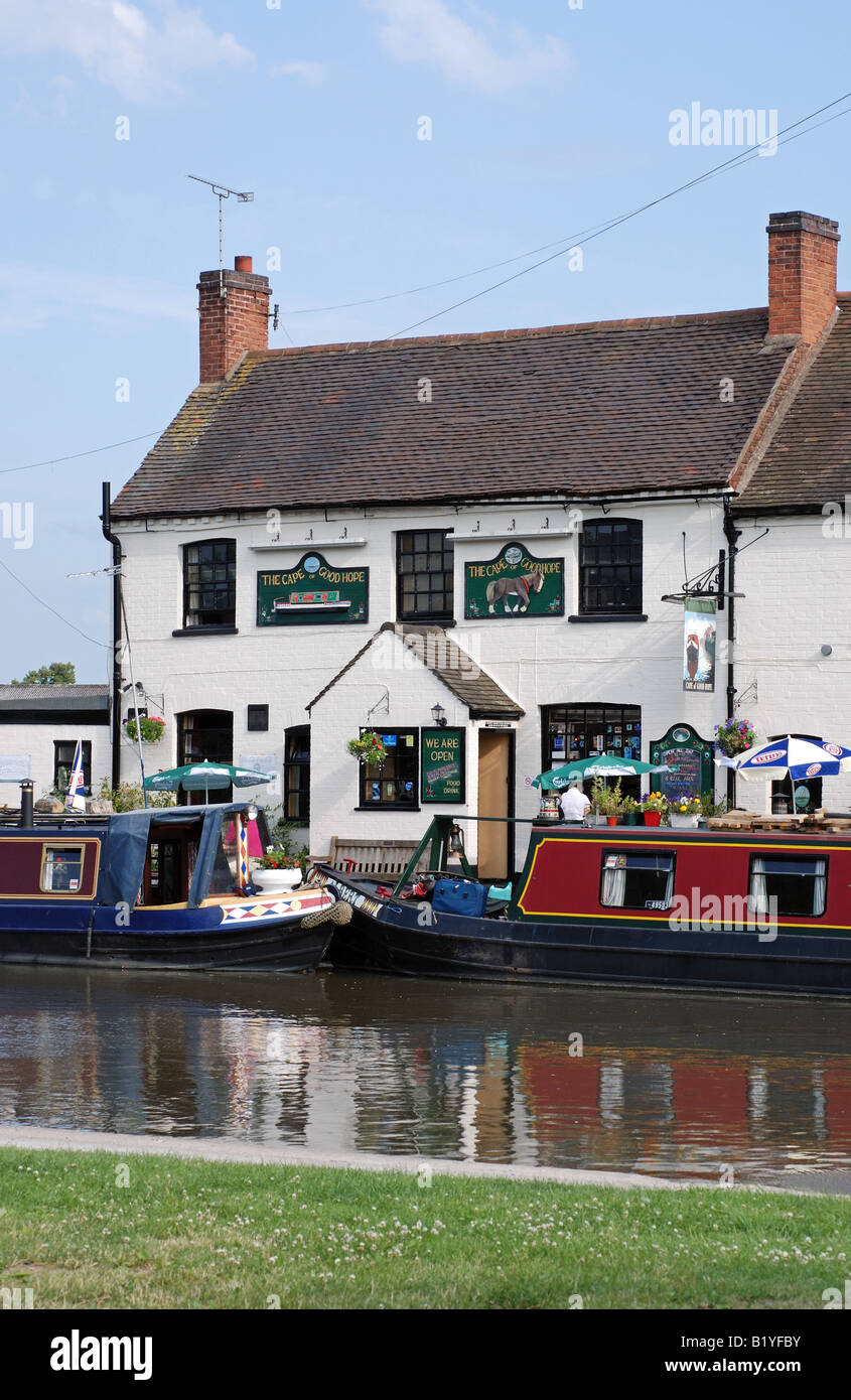 Capo di Buona Speranza pub, Grand Union Canal, Warwick, Warwickshire, Inghilterra, Regno Unito Foto Stock