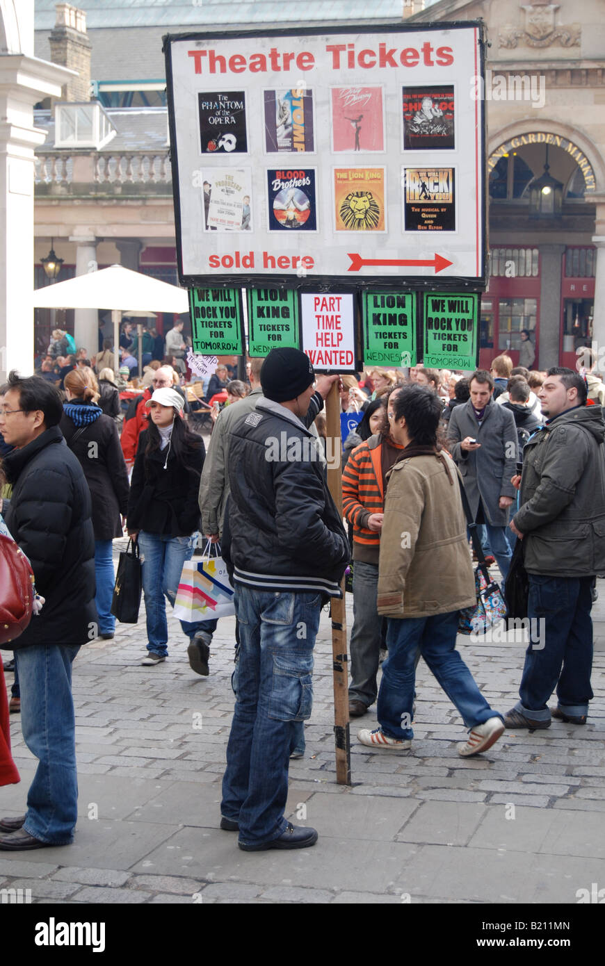 Pubblicità scheda sandwich uomo covent garden di Londra Foto Stock