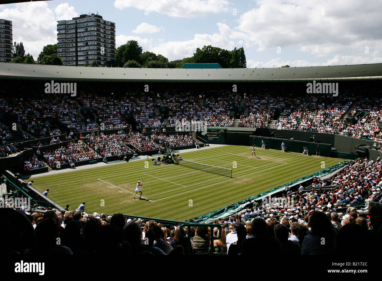 Vista della corte 1 durante la riproduzione a Wimbledon Tennis Championships 2008 Foto Stock
