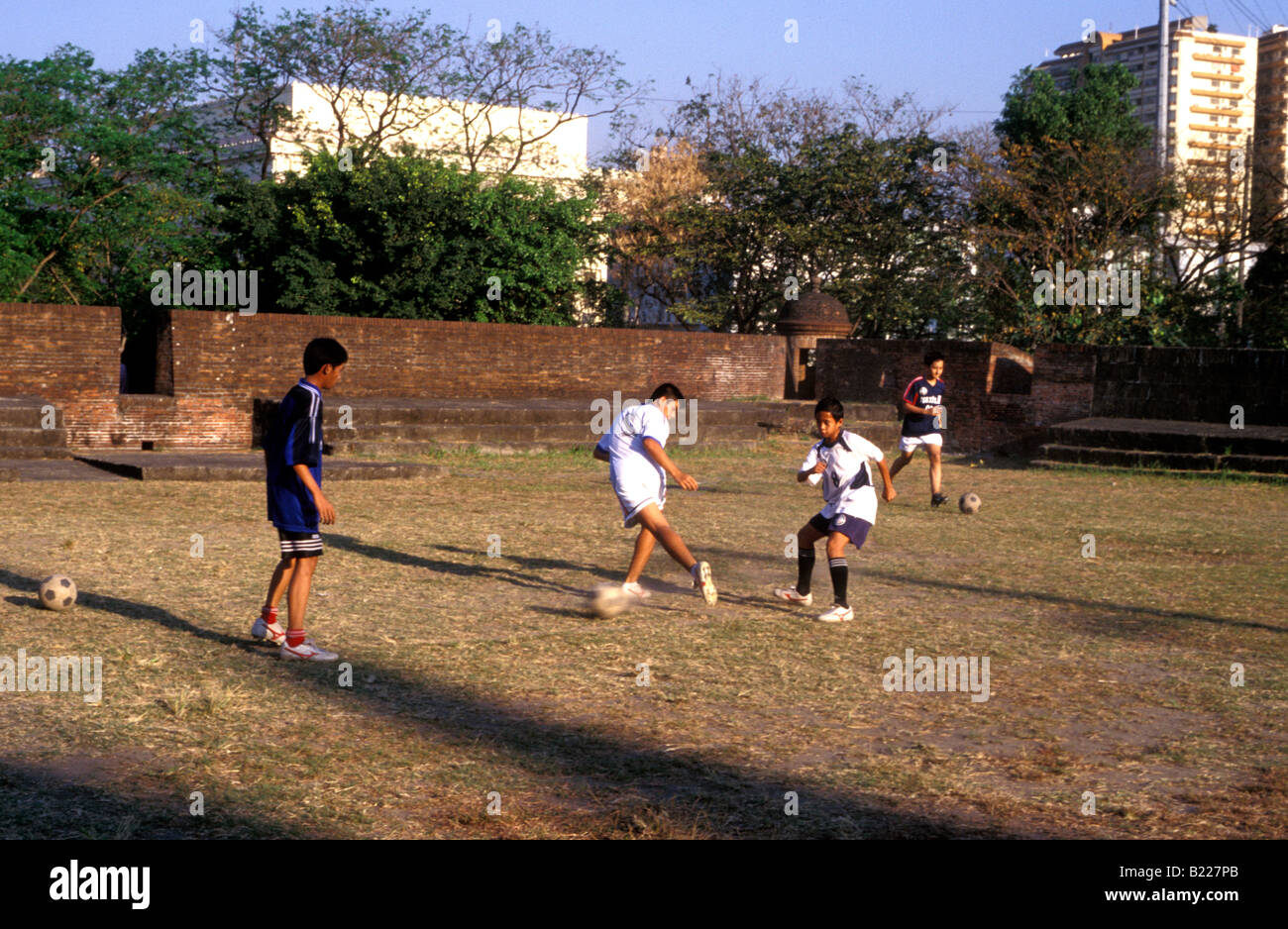 Il calcio a baluarte de San Gabriel intramuros Manila Filippine Foto Stock