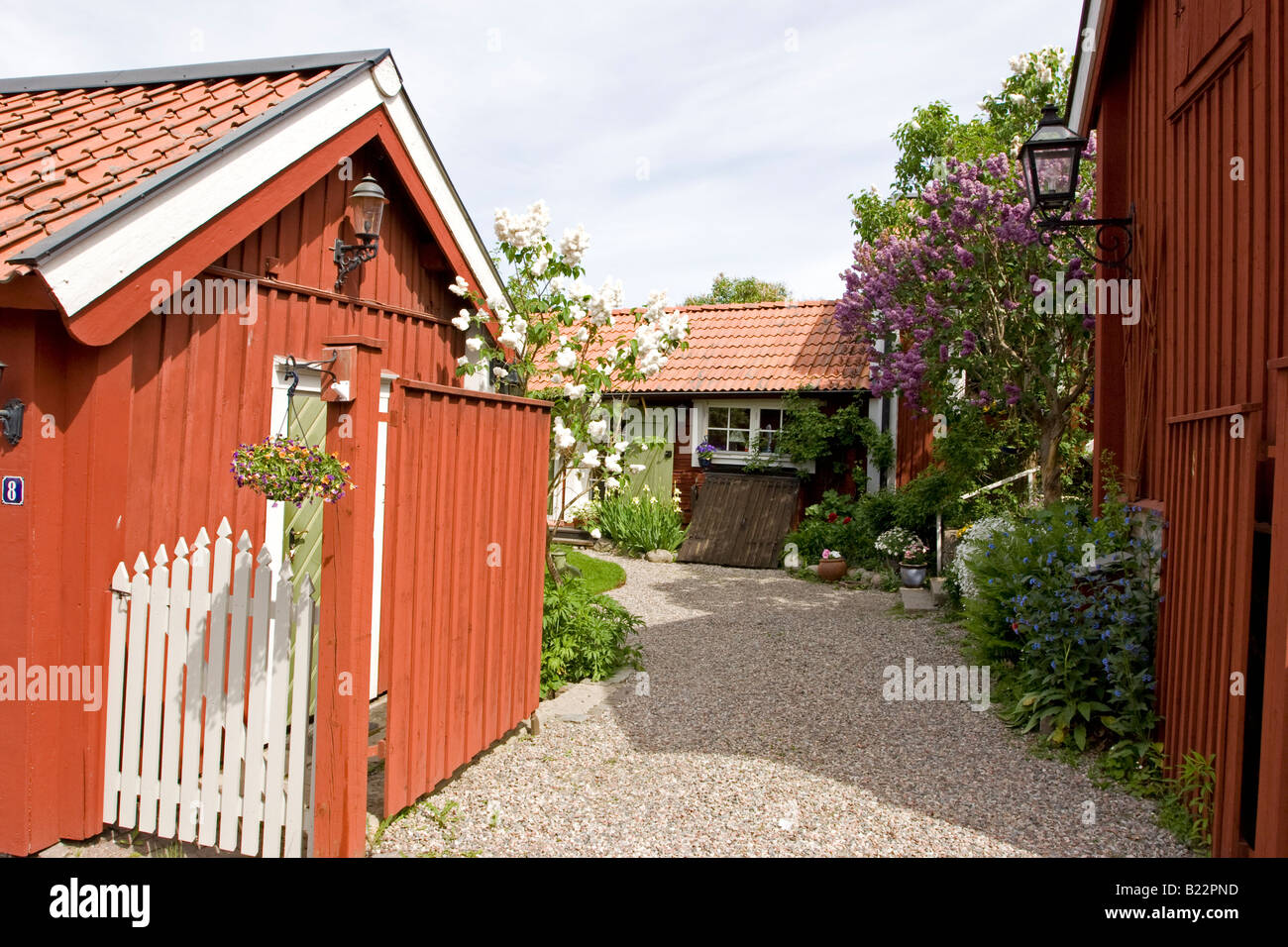 Vecchi edifici in legno nella città di Strängnäs in Svezia Foto Stock