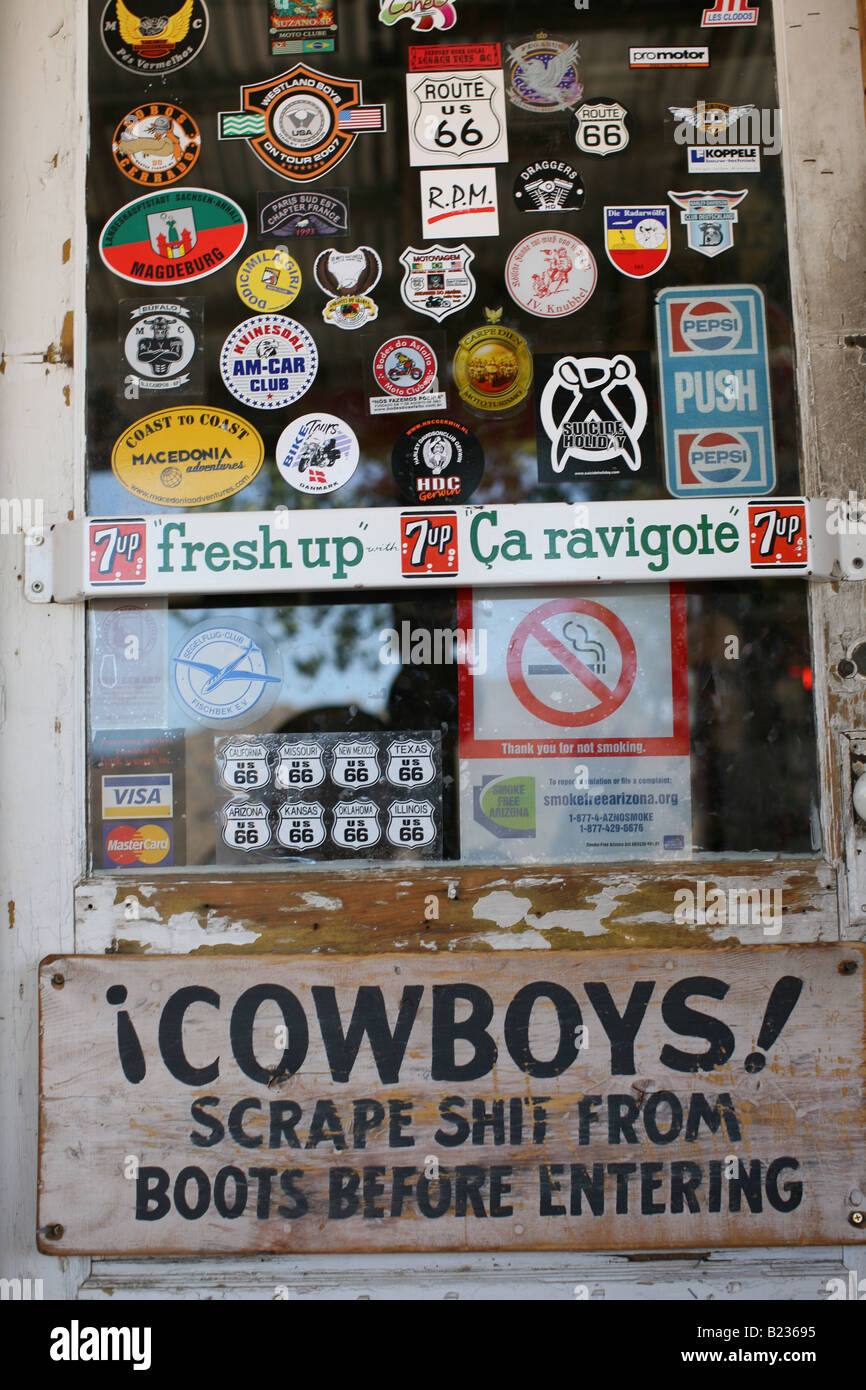 Cowboy segno dal percorso 66 STATI UNITI D'AMERICA Foto Stock