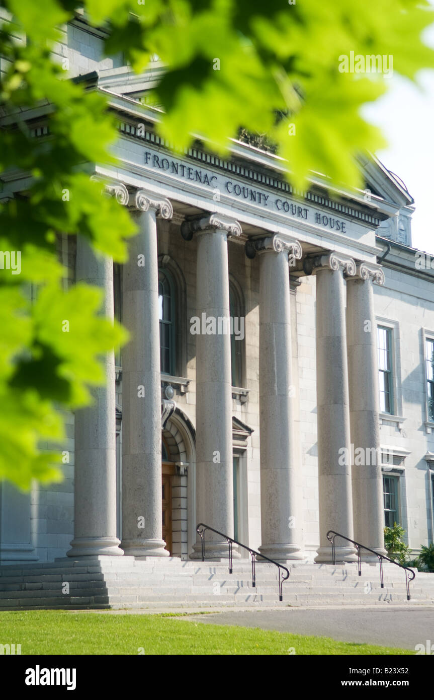 Costruito nel 1858 Frontenac County Courthouse fu costruito al di fuori della cava di calcare onsite in Kingston, Ontario, Canada. Foto Stock