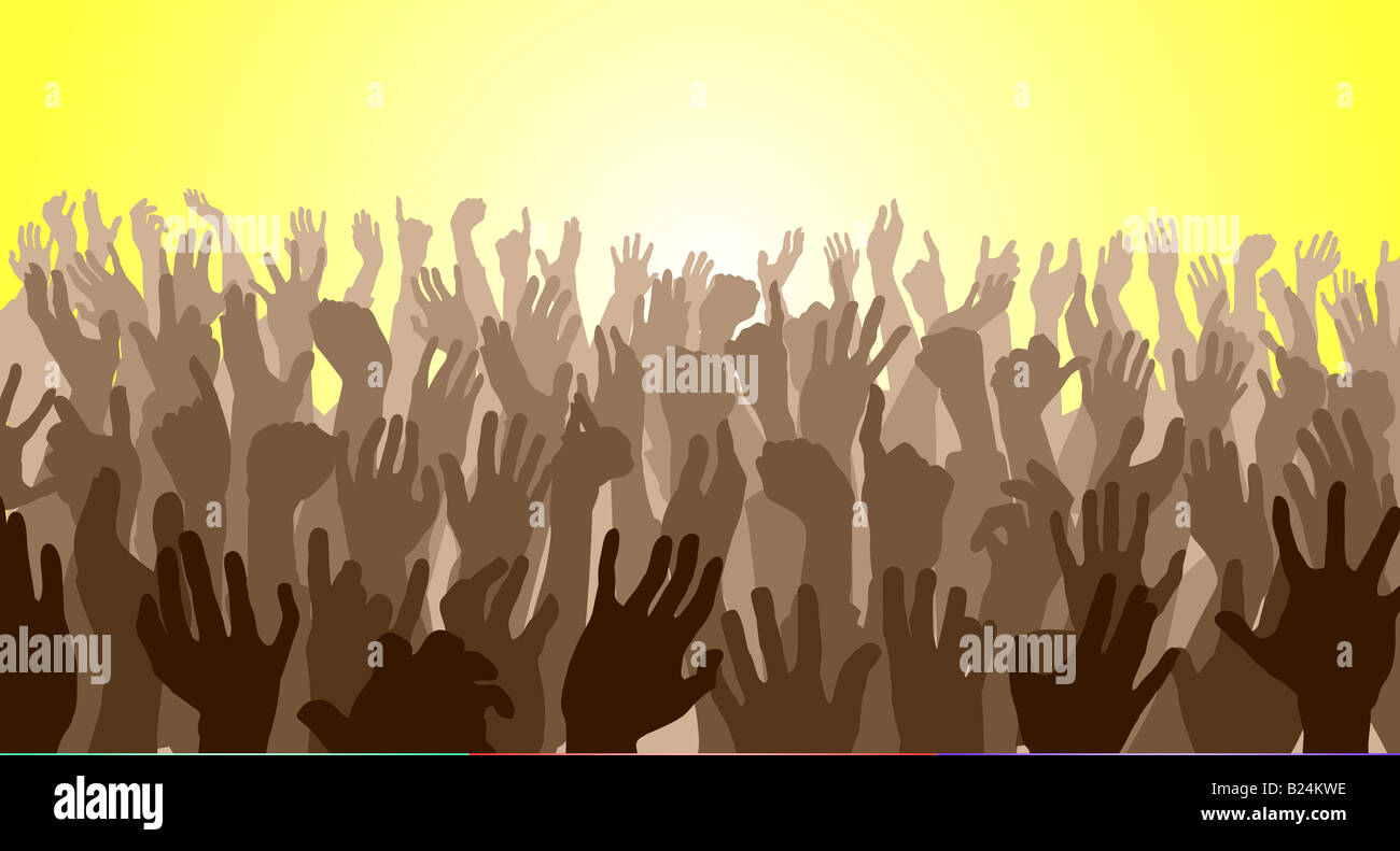 Una folla di persone con le loro mani in alto. Foto Stock