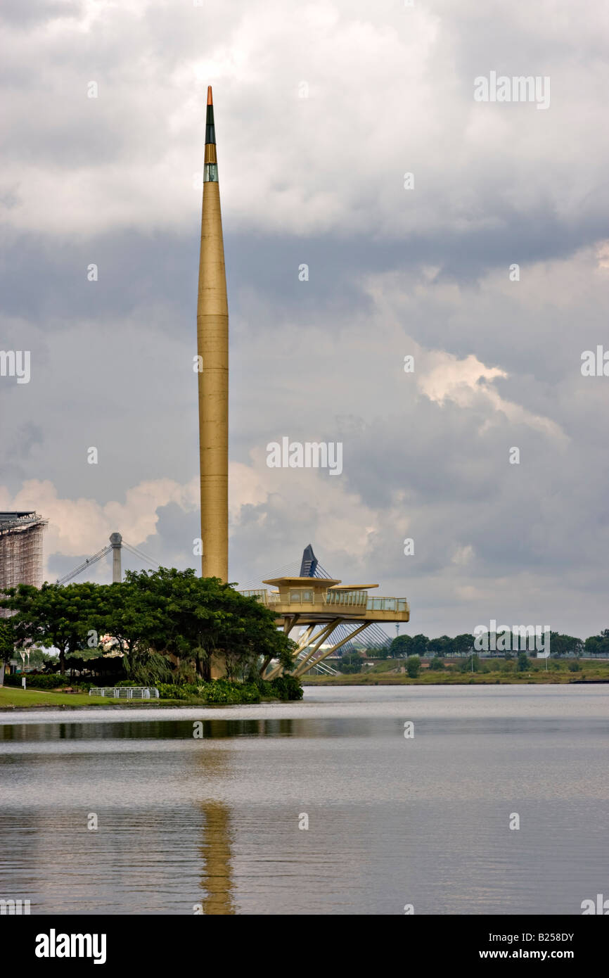 Monumento millenario, Putrajaya, Malaysia Foto Stock