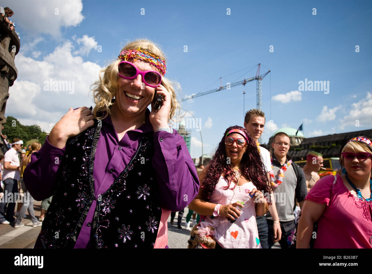 Persone celebrano un tedesco di musica di paese il partito Schlagermove ad Amburgo, Germania Foto Stock