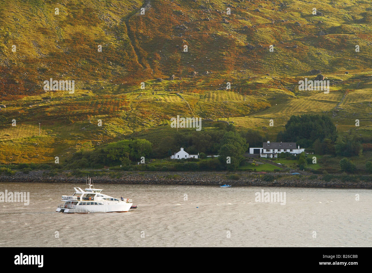 Foto all'aperto, vista sul porto di Killary a Paese Joyces, County Mayo, Irlanda, Europa Foto Stock