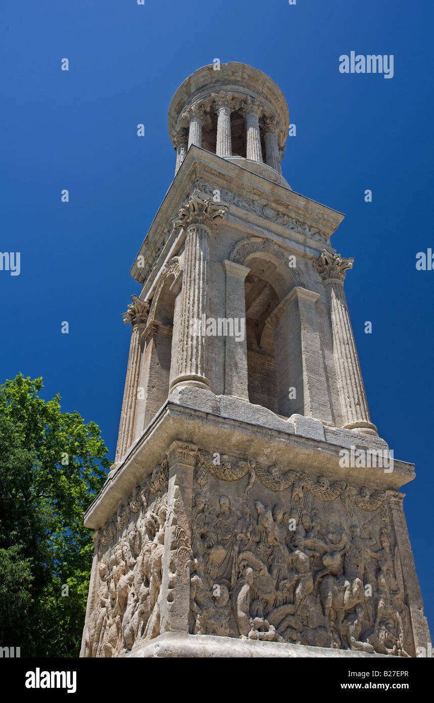 Il famoso il cenotafio del julii, Saint Remy de Provence, Francia. Foto Stock
