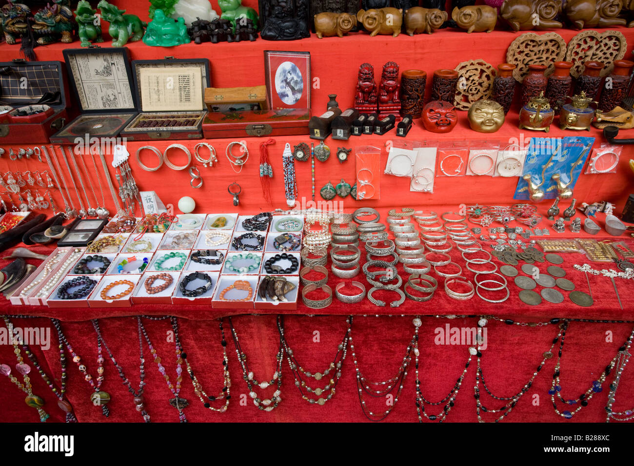 Pressione di stallo di souvenir in Ping Un vicino a Guilin Cina Foto Stock