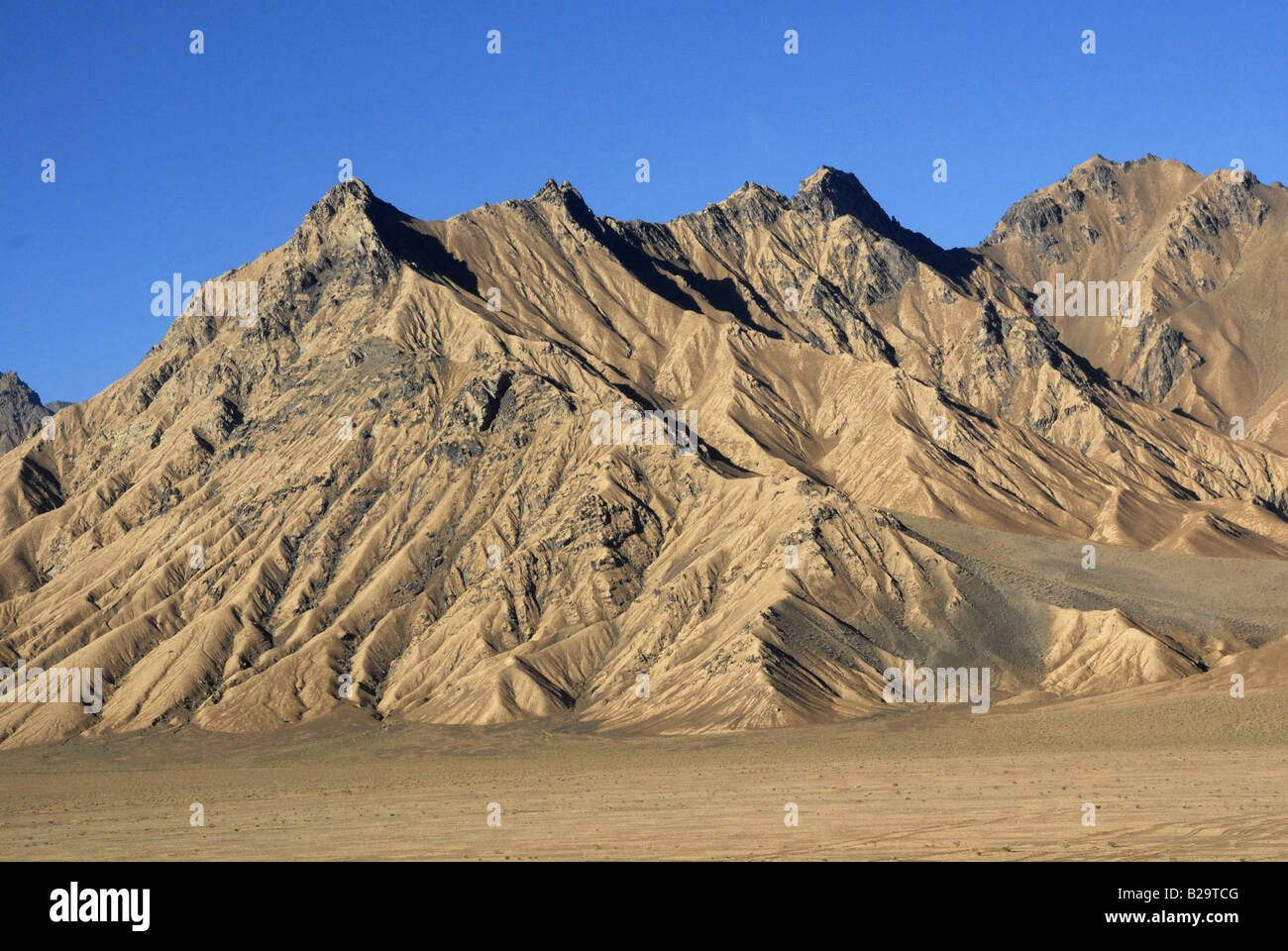 Paesaggio dal Treno Tibet Ref WP NATT 000610 0042 credito obbligatoria World Pictures Photoshot Foto Stock
